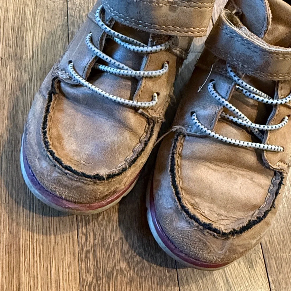 OshKosh B'gosh | Soft Boots with Velcro Strap for Little Boys